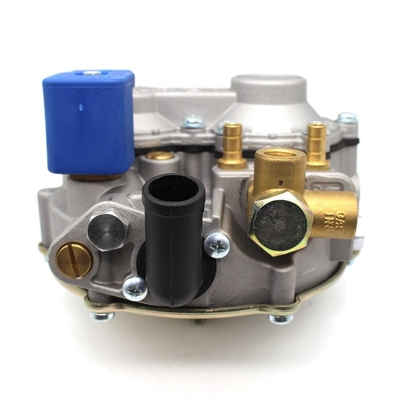 LLANO รถยนต์ 3 Stage CNG เครื่องควบคุมความดันลดสำหรับระบบ CNG รถยนต์bureted แบบดั้งเดิม